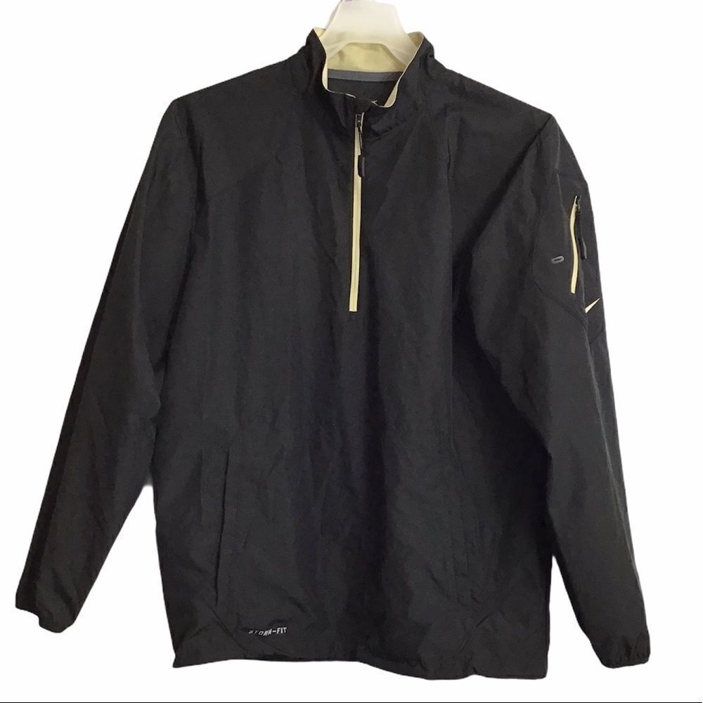 Nike Black Storm Fit 1/2 Zip Pullover Windbreaker Jacket Size Small